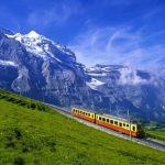Menikmati Keindahan Alam Swiss dengan Bersepeda